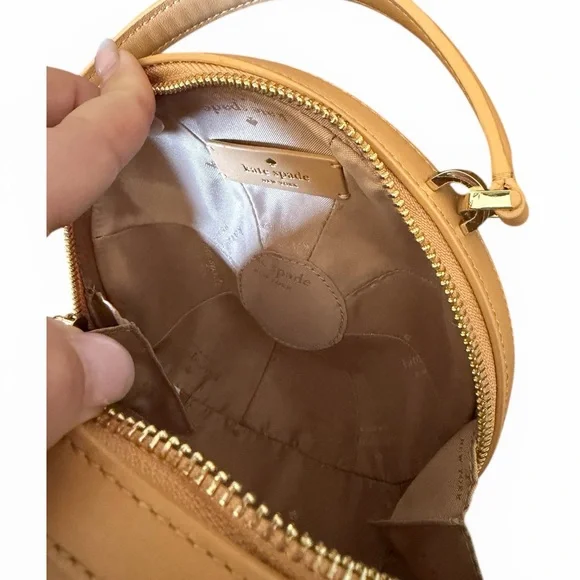 ✨NWOT - Kate Spade Novelty Coffee Break 3D Donut Crossbody Bag✨ - Picture 10 of 10